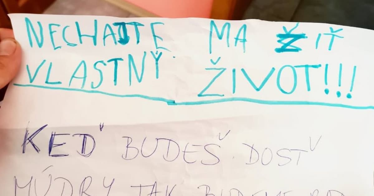 6-ročný napísal odkaz svojim rodičom. Otec mu pohotovo odpísal!