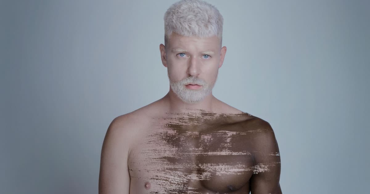 Mladý slovenský talent Samuel Hošek prichádza s debutovým albumom Our Time is Now