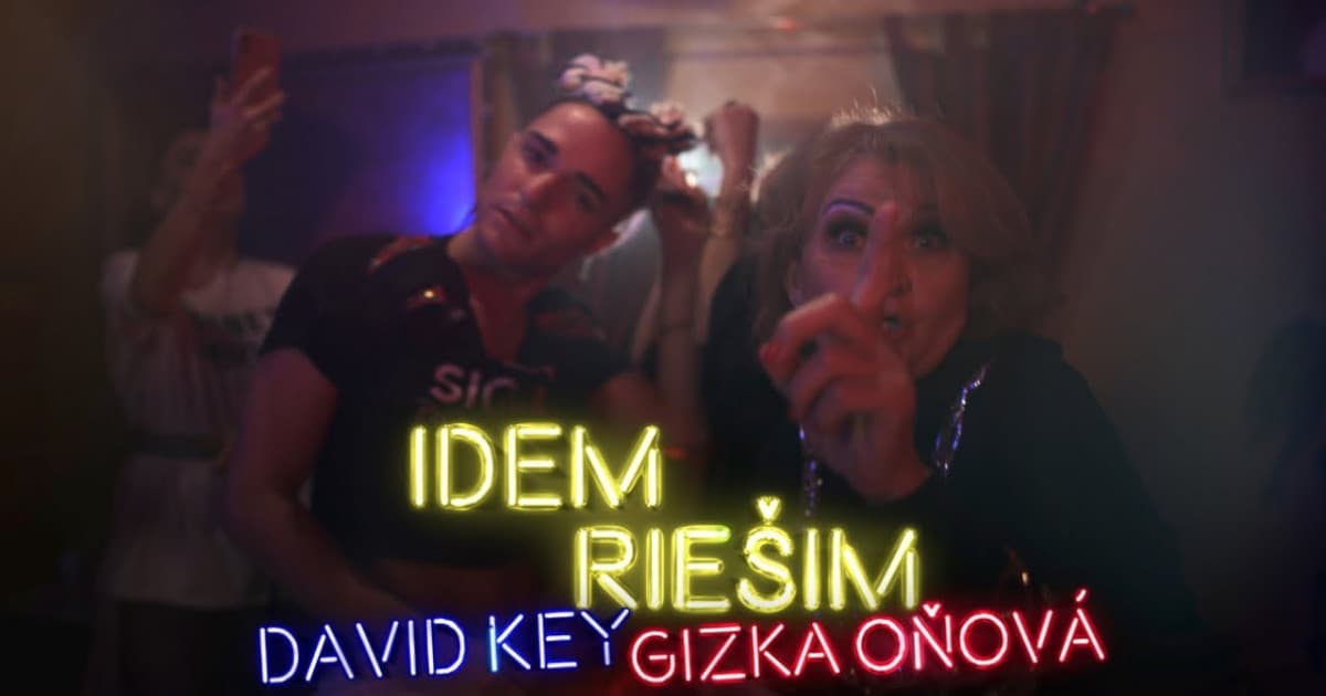 Idem Riešim! Gizka Oňová a David Key v luxusnom Ferrari, aj pri striptérskej tyči