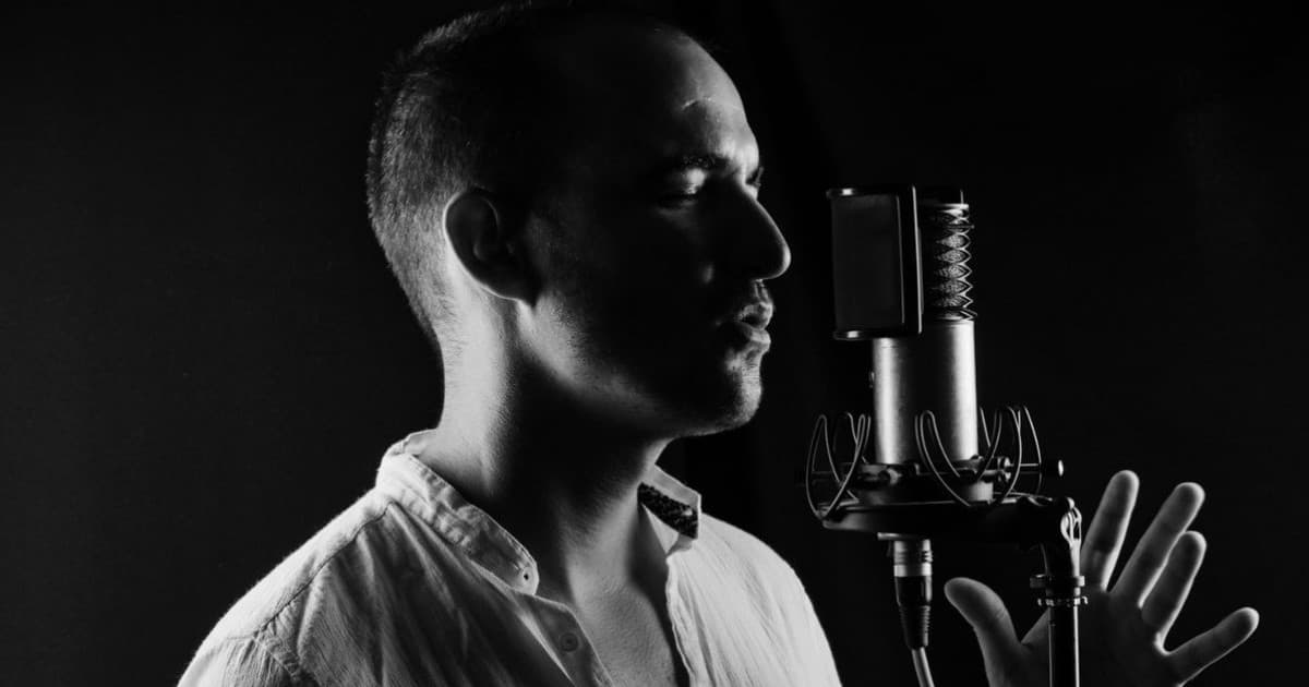 Superstarista Jakub Petraník predstavuje novinku „Ja Ťa potrebujem“