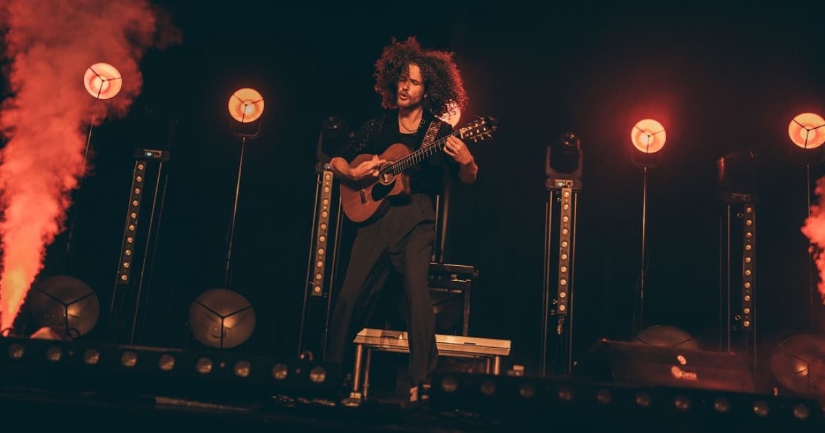 Gitarový virtuóz Dávid Bílek vyráža na turné po celom Slovensku