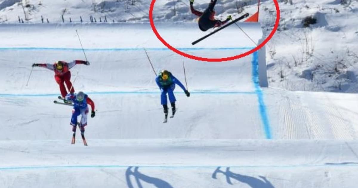 Hororový 30-metrový pád lyžiara na olympiáde! Pri tomto videu ti bude tuhnúť krv v žilách