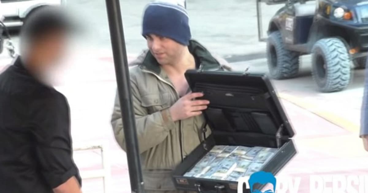 Sociálny EXPERIMENT ukázal krutú realitu: Ako sa bezdomovec chcel najesť v reštaurácii