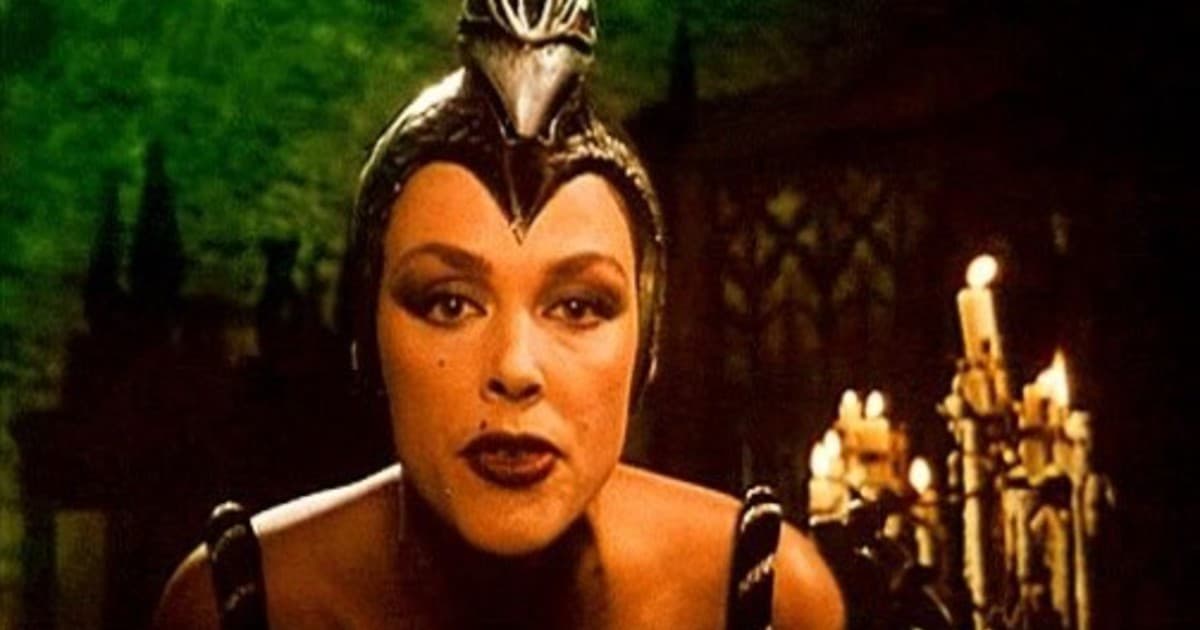 Hviezda z Fantaghiro o pár dní oslávi 55. narodeniny a má len pár-týždňové bábätko. Pozri, ako vyzerá dnes