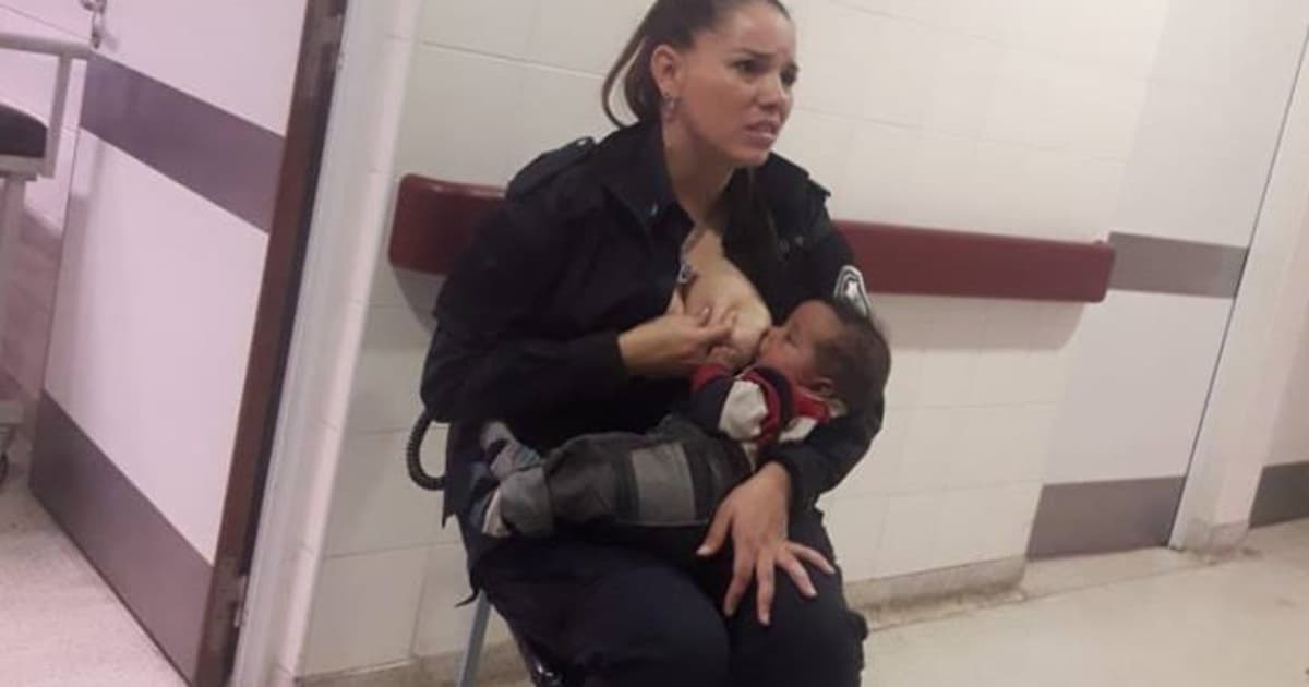 Policajtka si hrdinským činom podmanila svet! V nemocnici nakojila cudzie podvyživené dieťa