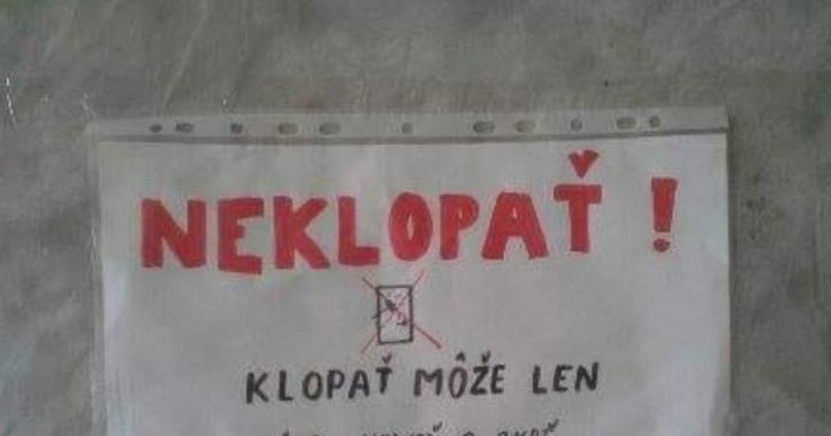 Nápis na dverách v nemocnici v Lučenci hitom internetu. Klopať môžu len tieto 3 typy ľudí