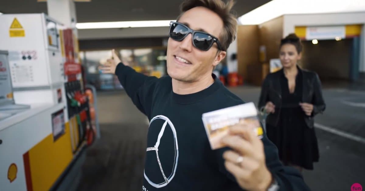 FUN_VLOG: Sajfa po prvýkrát vysielal ako otec. A rovno z Trenčína!