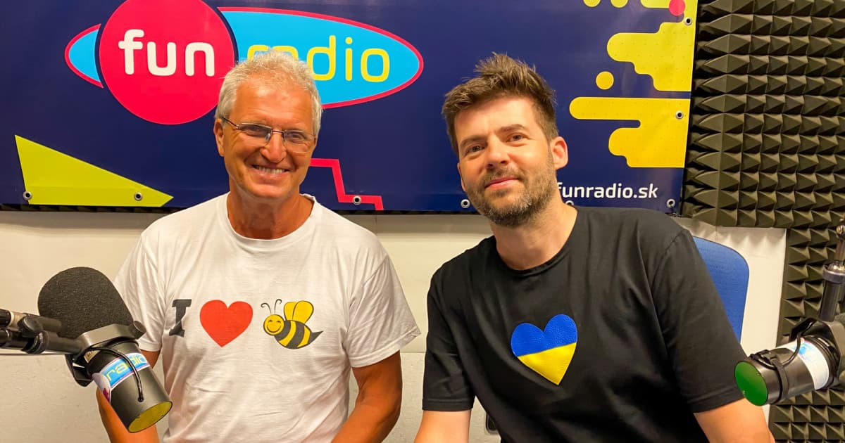 "V deň letného slnovratu sa včely menia na predátorov, ktorí sú schopní pozabíjať sa aj pre kvapku medu," včelár Dušan Dedinský